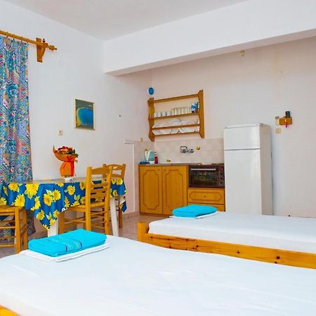 Syraina Apartments Skiathos Exterior photo
