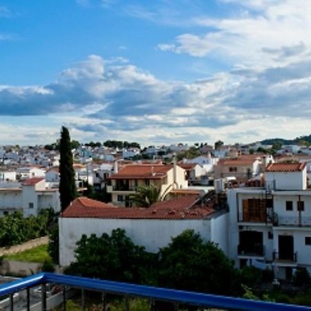 Syraina Apartments Skiathos Exterior photo