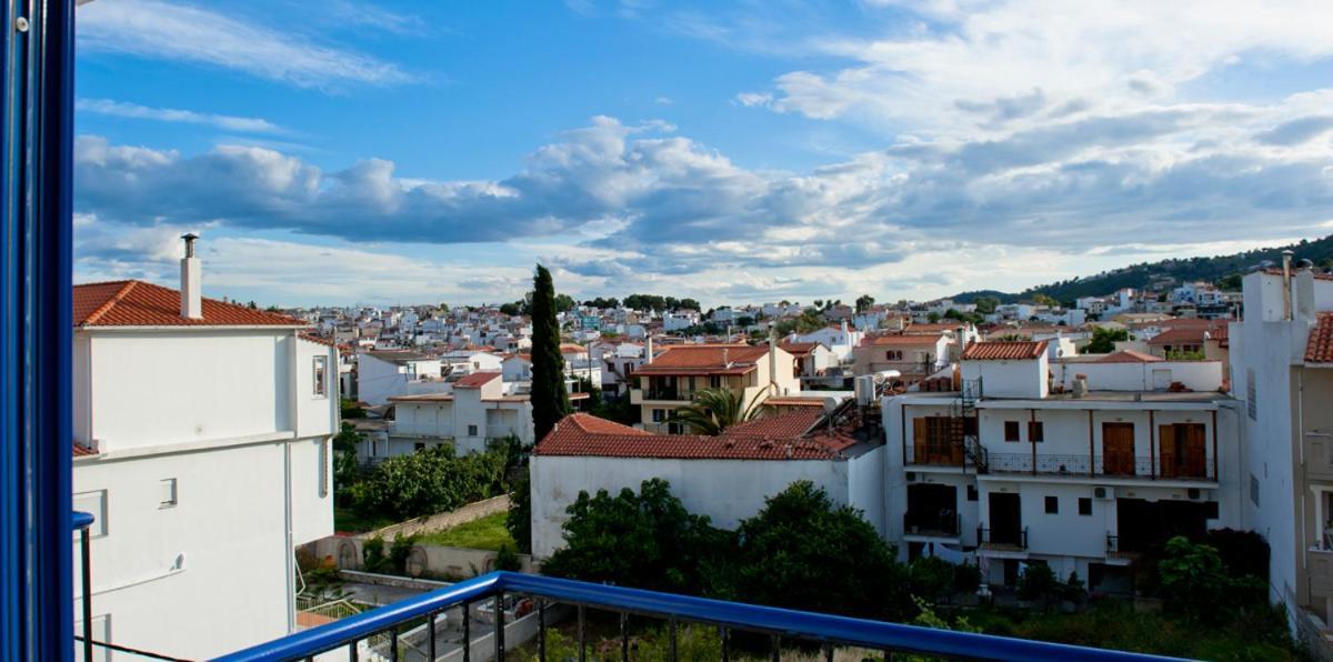Syraina Apartments Skiathos Exterior photo