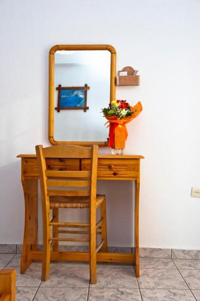 Syraina Apartments Skiathos Exterior photo